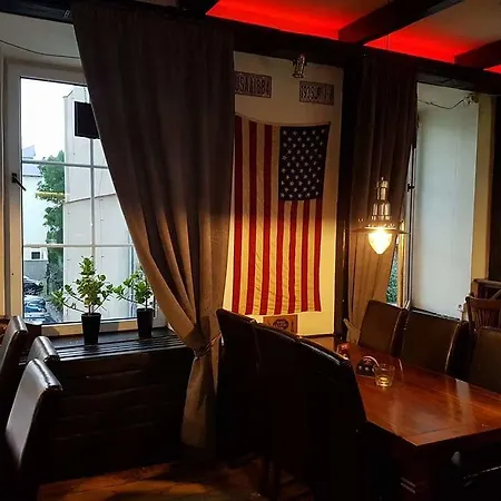 Pasaz Trend 3* 霍穆托夫