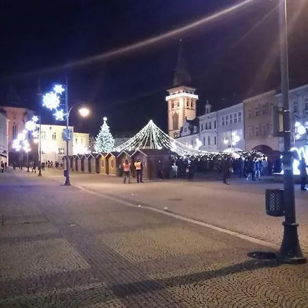 Pasaz Trend 3*