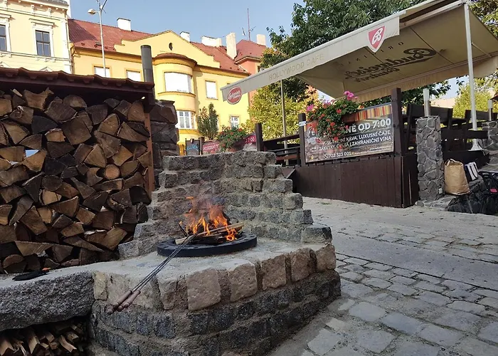 Pasaz Trend 招待所 霍穆托夫