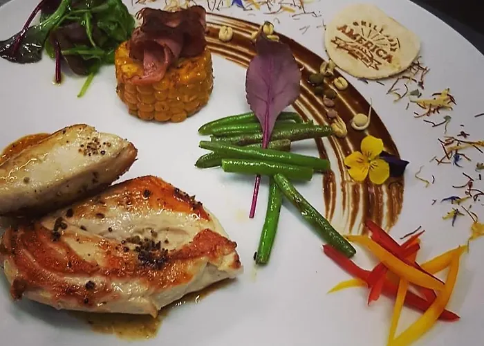 Pasaz Trend 3* 霍穆托夫