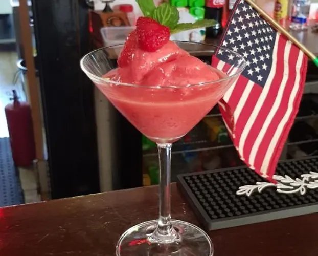 Pasaz Trend 招待所 霍穆托夫